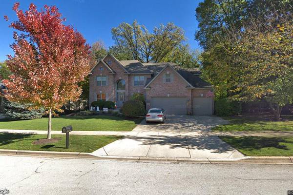 Single-family home in St Charles goes for $920,000