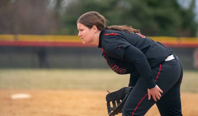 Yorkville's Jensen Krantz (20) gets in the ready stance at first during a softball game against Neuqua Valley at Yorkville High School on Wednesday, April 6, 2022.