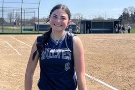 Oswego East scores two runs in the bottom of the seventh for a walk-off win over Lemont