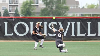 Photos: Prairie Ridge vs. Glenwood, IHSA Class 3A State softball semifinals