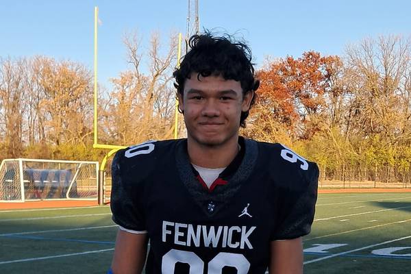 Fenwick handles Burlington Central 49-21 to move on to 6A semifinals