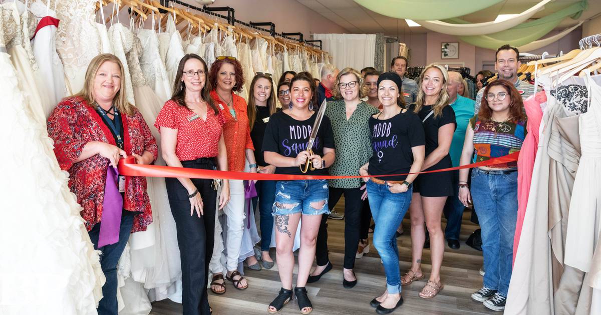 Yorkville Chamber joins ribbon cutting at My Daughter’s Dress Boutique Shaw Local