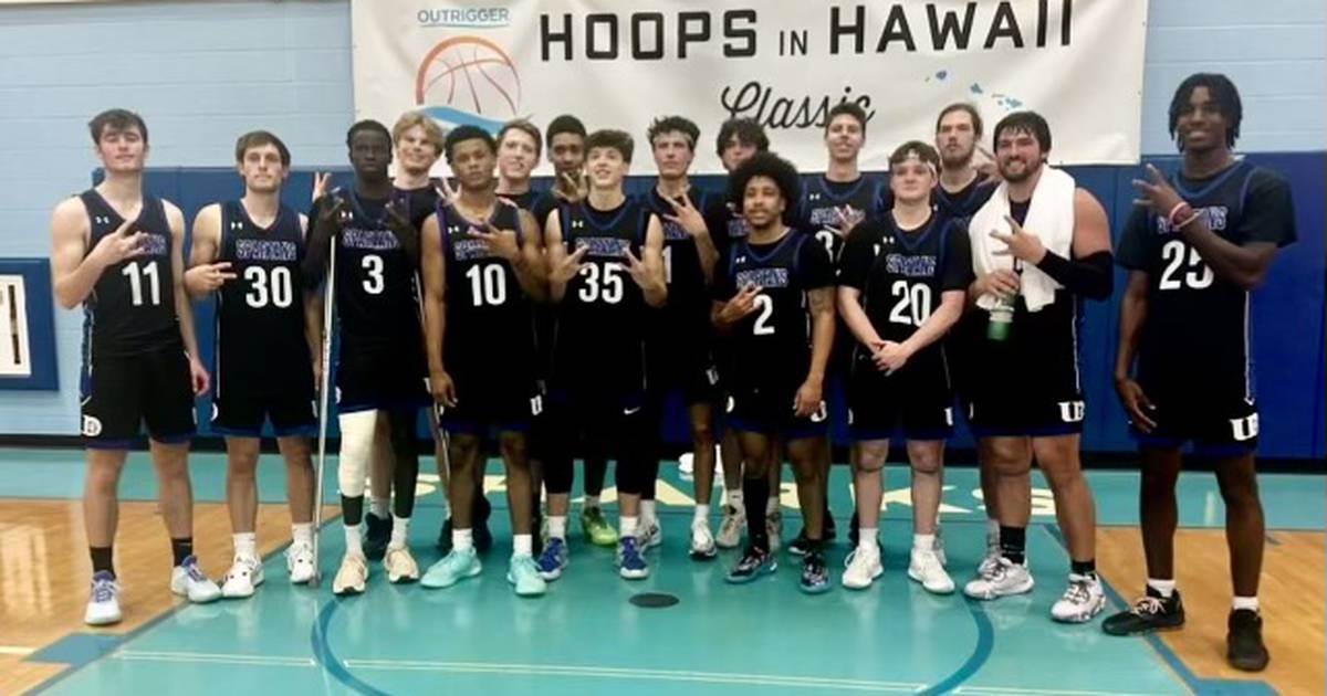 Hoops in Hawaii Grady Thompson chronicles University of Dubuque