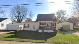 What were the best deals for residential properties in La Salle County the week of April 27?