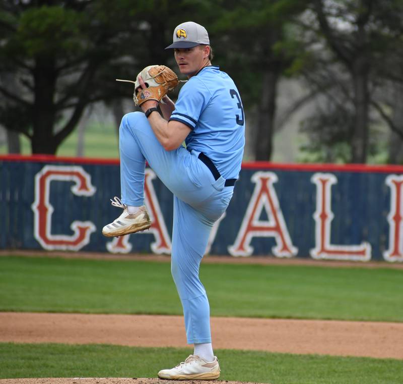 Ethan Storm delivers a pitch for Rock Valley College in a 2025 game.