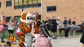 Report offers mixed review of educational progress in Illinois
