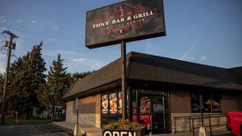 New bar and grill opens in Joliet