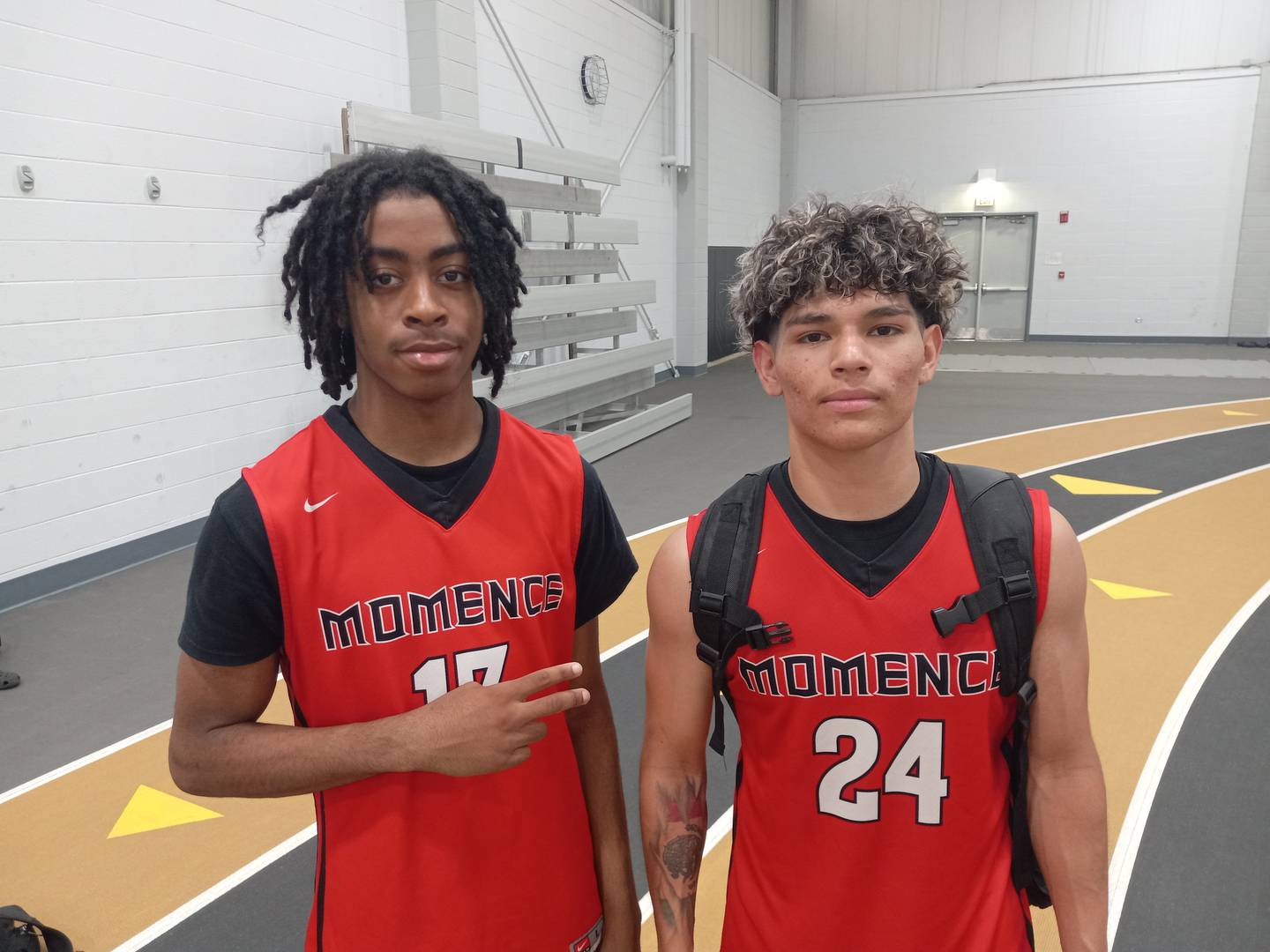 From left, Momence's D'Angelo Hundley and Erick Castillo