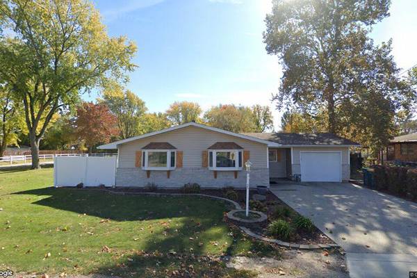 Single-family home in Streator goes for $220,000