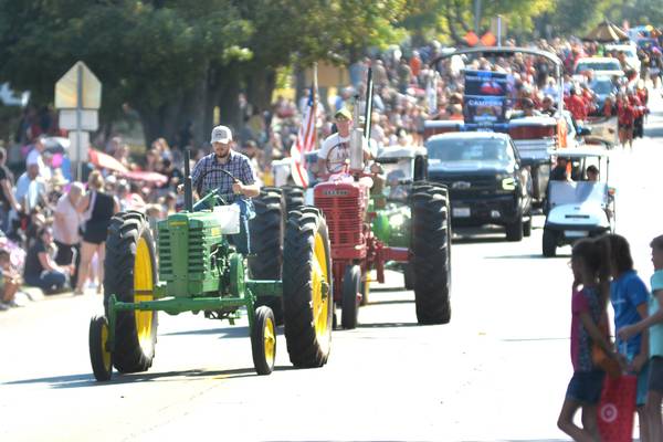 Tractor Classic held at Autumn on Parade in Oregon