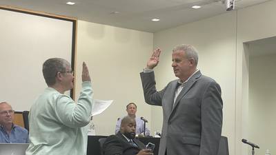 ‘Working together’ key to success, says DeKalb mayor as he begins 2nd term