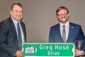 Downers Grove Village Council offers thanks, praise to outgoing commissioners