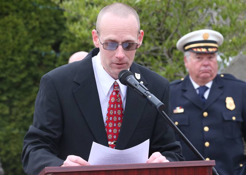 Utica mayor Dave Stewart gives a speech during the 20th anniversary of the tornado at the memorial on Saturday, April 20, 2024 in Utica.