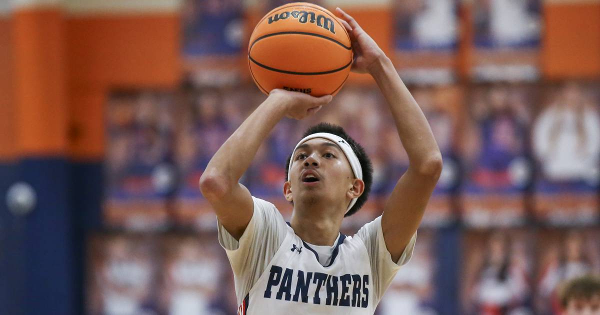 Oswego’s Ethan Vahl gets 1,000th career point in loss to Bolingbrook: Thursday Record Newspapers roundup