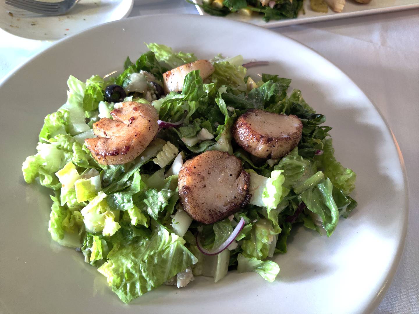 Mediterranean salad with scallops at E & S Fish Company in St. Charles