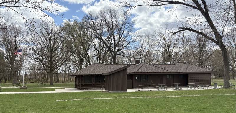 The recently renovated concession building at Illini State Park in Marseilles features a commercial kitchen, indoor dining area, and updated restrooms. The park is currently seeking a new concessionaire to operate the facility for the upcoming season.