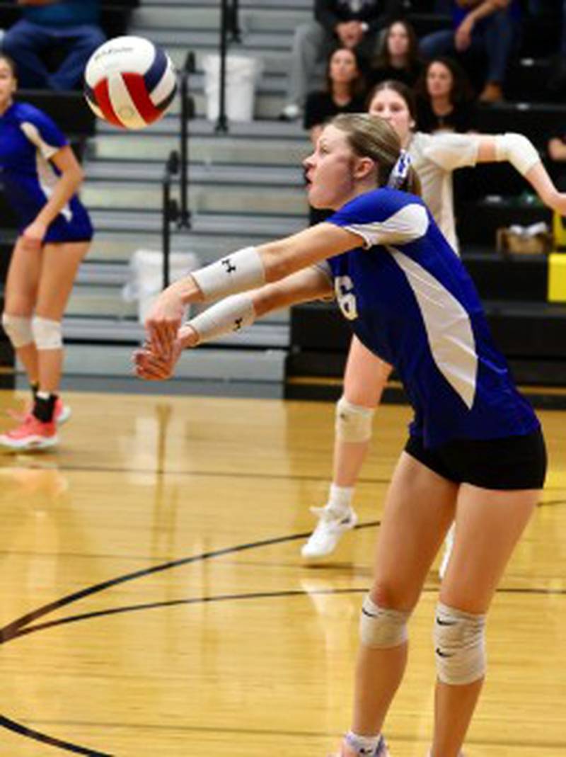 Princeton's Caroline Keutzer makes a pass against Peoria Notre Dame in Tuesday's sectional semifinals at Riverdale.