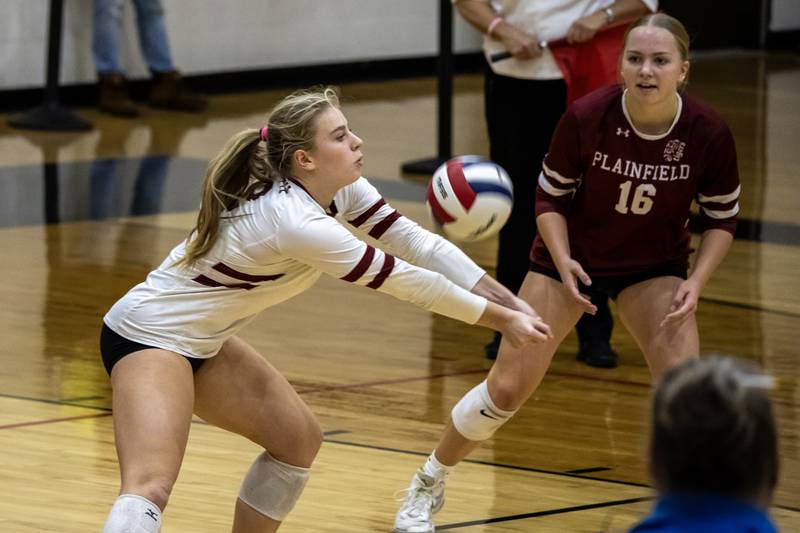 Plainfield North's Claudia Los passes to a teammate during the 4A L-W Central Regional varsity volleyball game against Lockport at Lincoln-Way Central on Oct. 30, 2025.