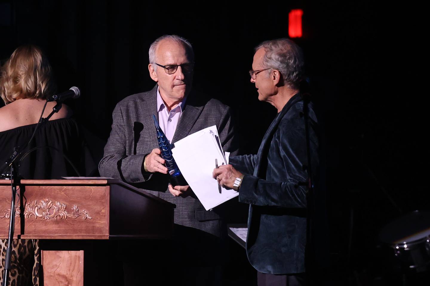 John “Record” Landecker, legendary Chicago radio personality, presents the Hall of Fame award to his friend and former co-worker Bob Sirott, longtime Chicago radio and television personality, at the 3rd Annual Illinois Rock & Roll Museum Hall of Fame Induction Ceremony on Sunday, Sept. 17, in Joliet.