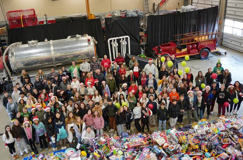 The Oswego Fire Protection District and Oswego School District 308 came together for the Toys for Tots program. A breakfast for raffle winners took place on Friday, Dec. 13, 2024, with many junior high students bringing family and friends along.