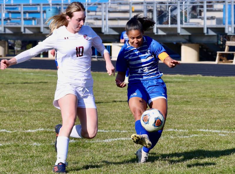 Mariah Hobson blasts a shot Tuesday.