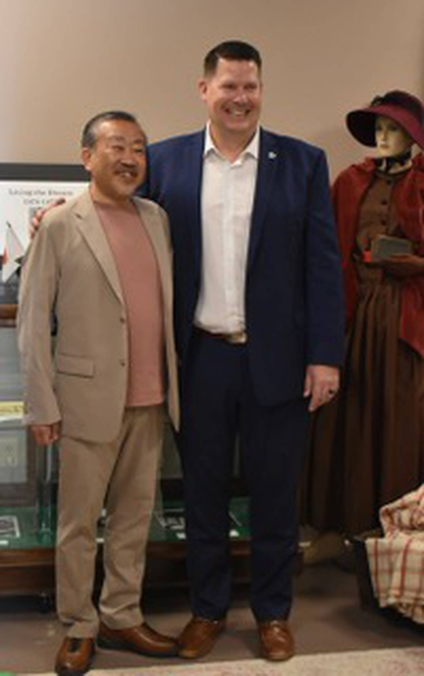 Reverend Professor Satoru Itoh and Morris Mayor Chris Brown.