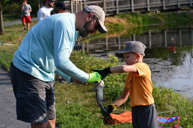 Say goodbye to summer with a wide variety of late September Forest Preserve District of Will County programs. Online registration is available on the Event Calendar at ReconnectWithNature.org.