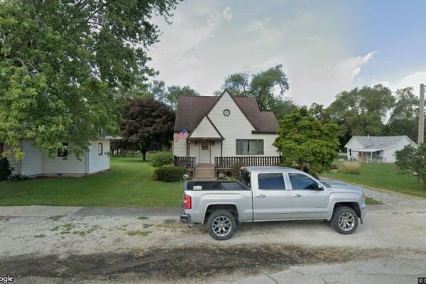 Single-family home sells for $125,000 in Cissna Park