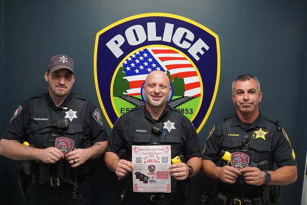 Rochelle officer honors late mother with annual Pink Patch Fundraiser for breast cancer