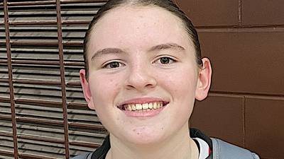 Ottawa girls use defense to hold off spirited Morris comeback in I-8 win