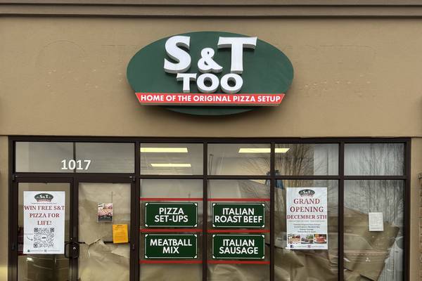 S&T Too Pizza Shorewood hosting grand opening