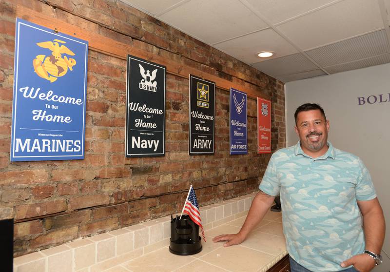 Veteran, Donnie Fields runs a podcast out of his office in Downers Grove and assists Veterans with their housing needs Wednesday Oct 22, 2025.