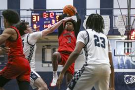 TJ Williams’ hot shooting in 26-point night sparks Bolingbrook to blowout win at Oswego East