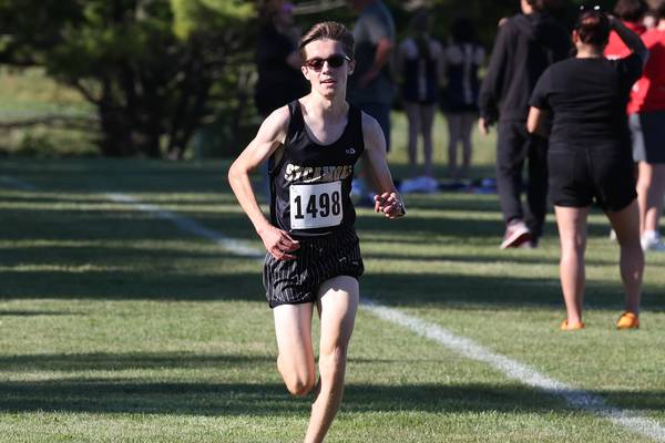 Daily Chronicle 2025 boys cross country preview: Team-by-team capsules