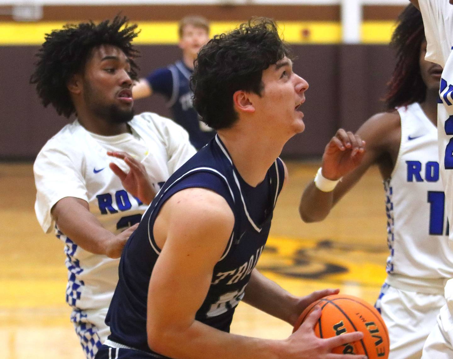 Cary-Grove’s Adam Bauer works under the hoop against Larkin in varsity boys basketball Hinkle Holiday Classic action on Friday, Dec. 26, 2025, at Jacobs High School in Algonquin.