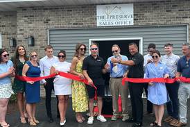 Chambers celebrate opening of Minooka independent-living, retirement community 