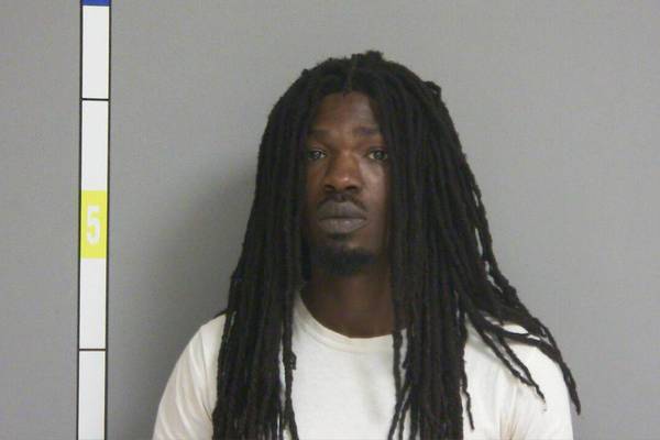 Streator man pleads to robbery, aiding fugitive