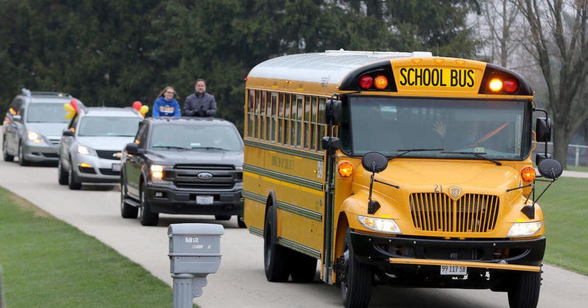 Johnsburg District 12 makes switch to remote learning to start 202021