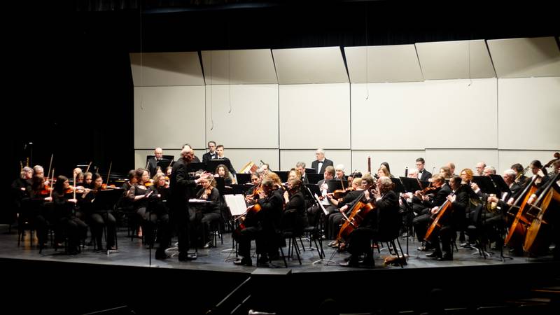 The Illinois Valley Symphony Orchestra kicks off its season with “Pops Potpourri” starting at 7 p.m. on Saturday, Sep. 28, at the Dr. Mary Margaret Weeg Cultural Centre at Illinois Valley Community College.