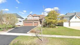 North Aurora: Single-family home sells for $610,000