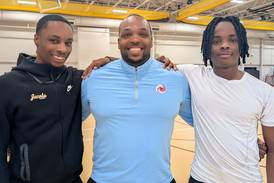 Jacobs’ Malachi, Elijah Bell get the best of dad, Marian Central coach Lafeyette Bell