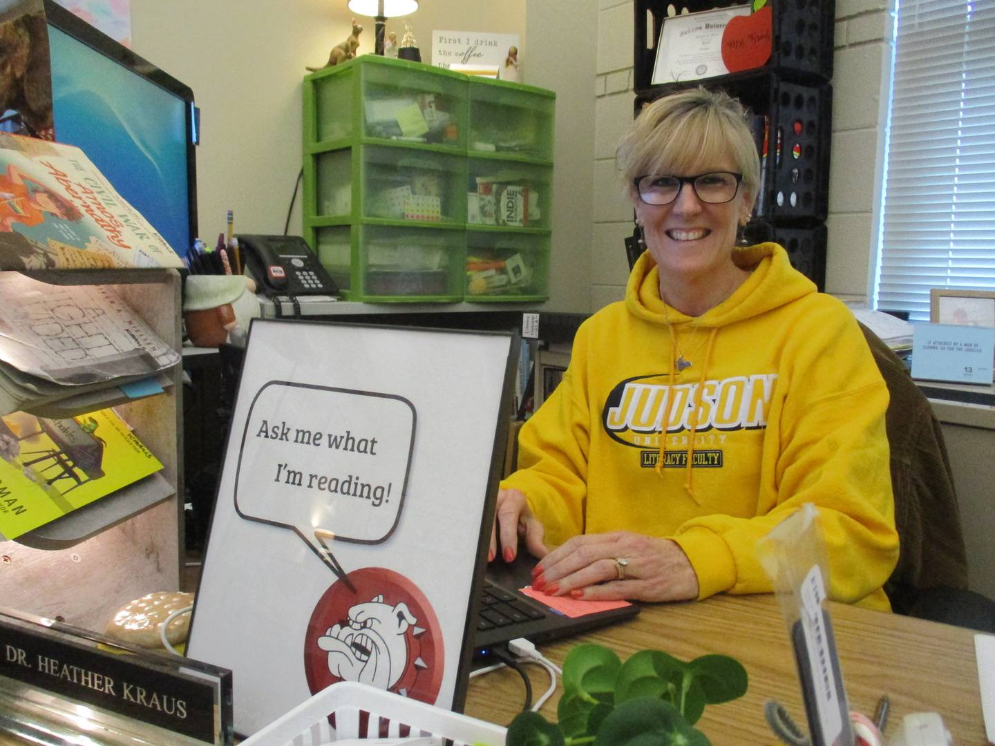 Heather Kraus teaches language arts to sixth-grade students at Oswego School District 308's Bednarcik Junior High School in Aurora.