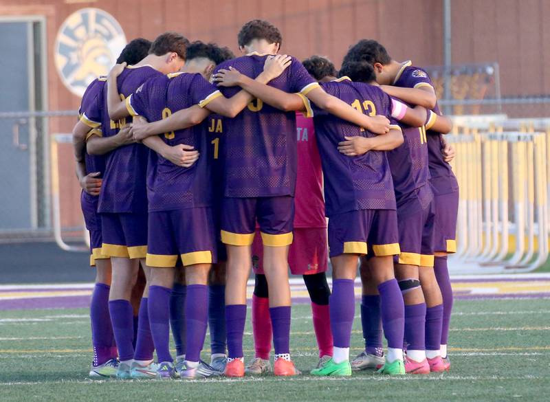 Members of the Mendota boys soccer team huddle before the game against Kewannee during the Three Rivers Tournament on Thursday, Oct. 2, 2025 at Mendota High School.