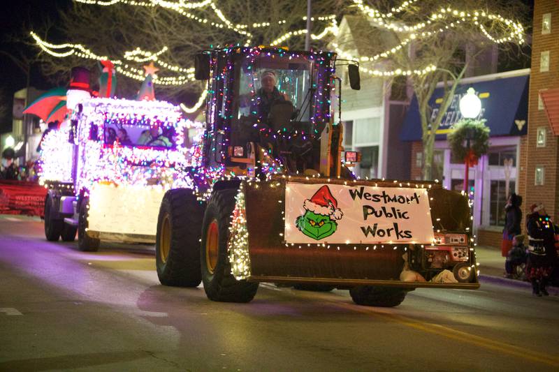 Frosty & Friends Parade at the Holly Days Winter Festival on Saturday, Dec. 3,2022 in Westmont.
