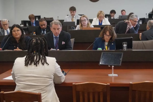 Illinois lawmakers question progress under Evidence-Based Funding for public education