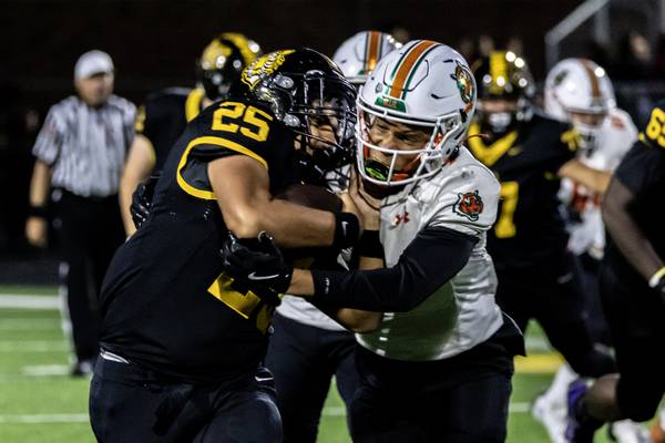 Plainfield East spoils Joliet West homecoming with to snap losing skid