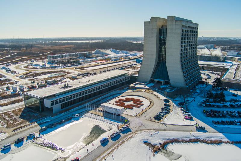 Fermi National Accelerator Laboratory (Fermilab) moved a 95-ton coldbox on Wednesday, Jan. 15, 2025, following a two month journey from France to Batavia. The coldbox is a crucial piece of equipment for the lab’s new Proton Improvement Plan II (PIP-II) particle accelerator project.
