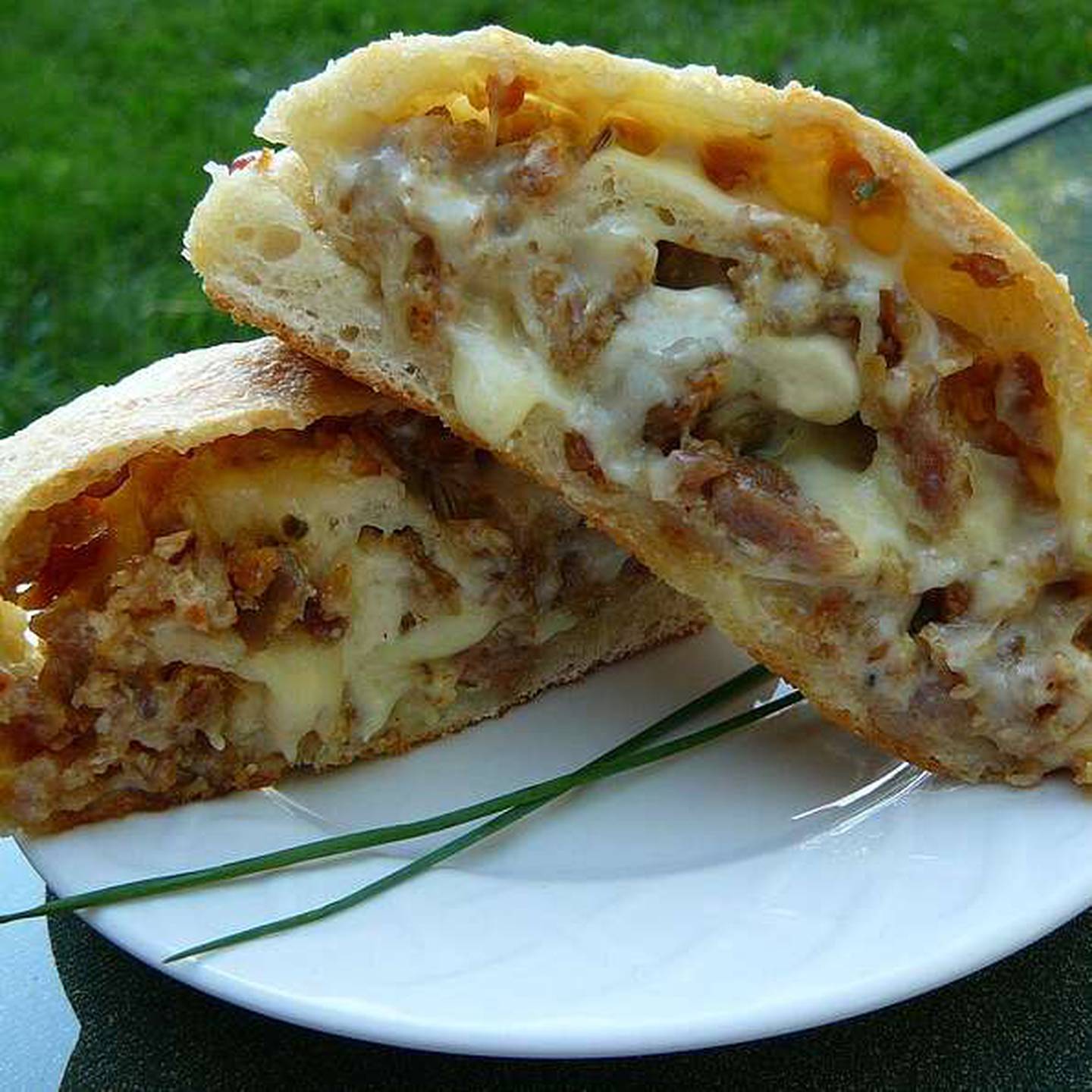 The Ringness Family Pizza Bread