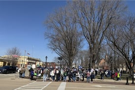 Photos: "No Kings" rally draws crowd to Washington Park in Ottawa