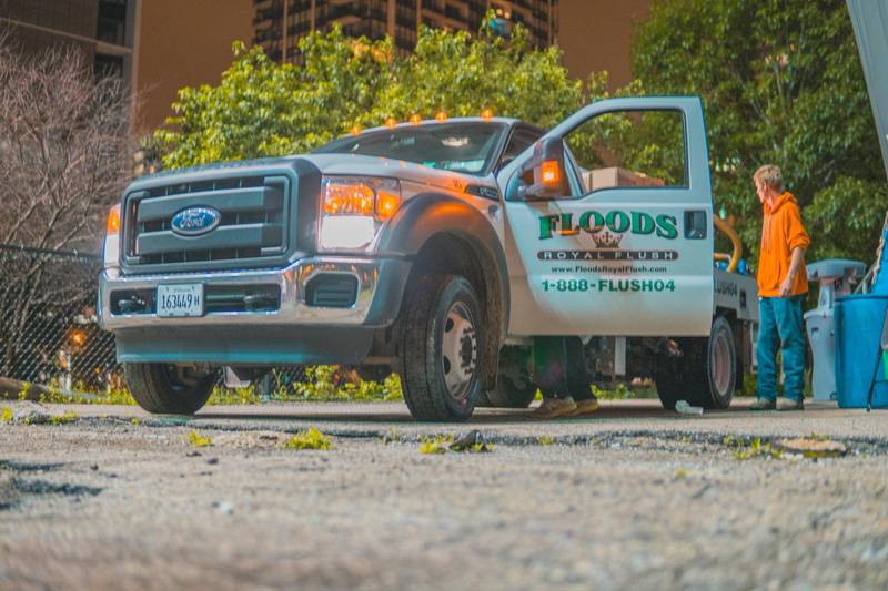 Floods Royal Flush - Advanced Restroom and Sanitation Solutions for Construction Sites